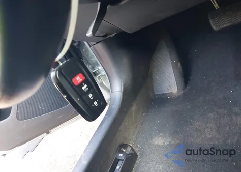 2021 Toyota Corolla Se из США, поврежденный, VIN 5YFP4MCE8MP076739